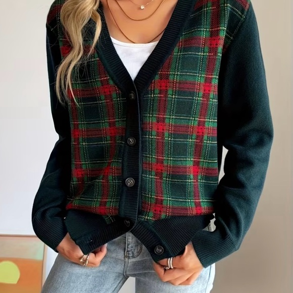 The Scottish Tartan Plaid Grandpa Cardigan - Picture 5 of 13